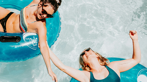 How User-Generated Content Can Turn Lookers Into Bookers thumnbail